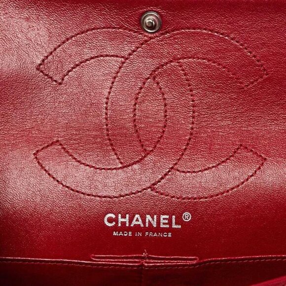 Chanel Red 2.55 Reissue Quilted Patent Leather 226 Flap Bag - Picture 4 of 10